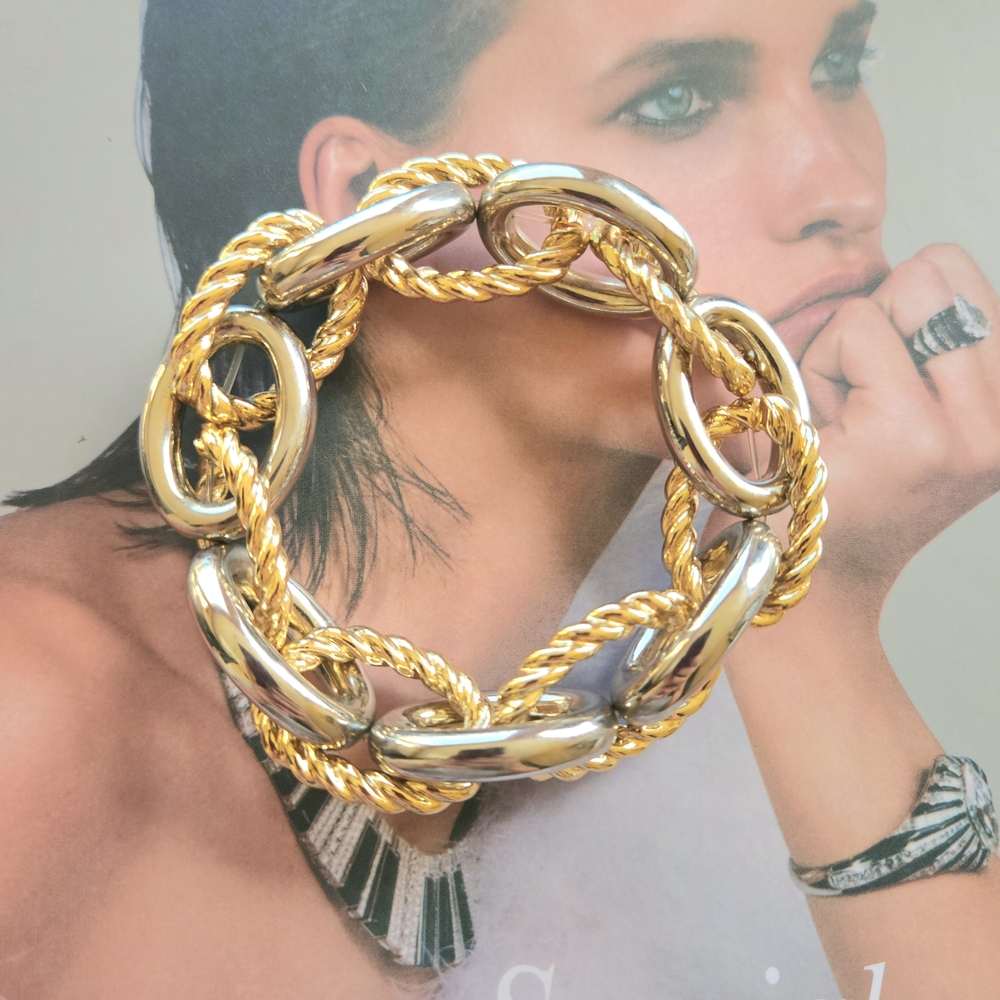 Open Link Stretch Bracelet